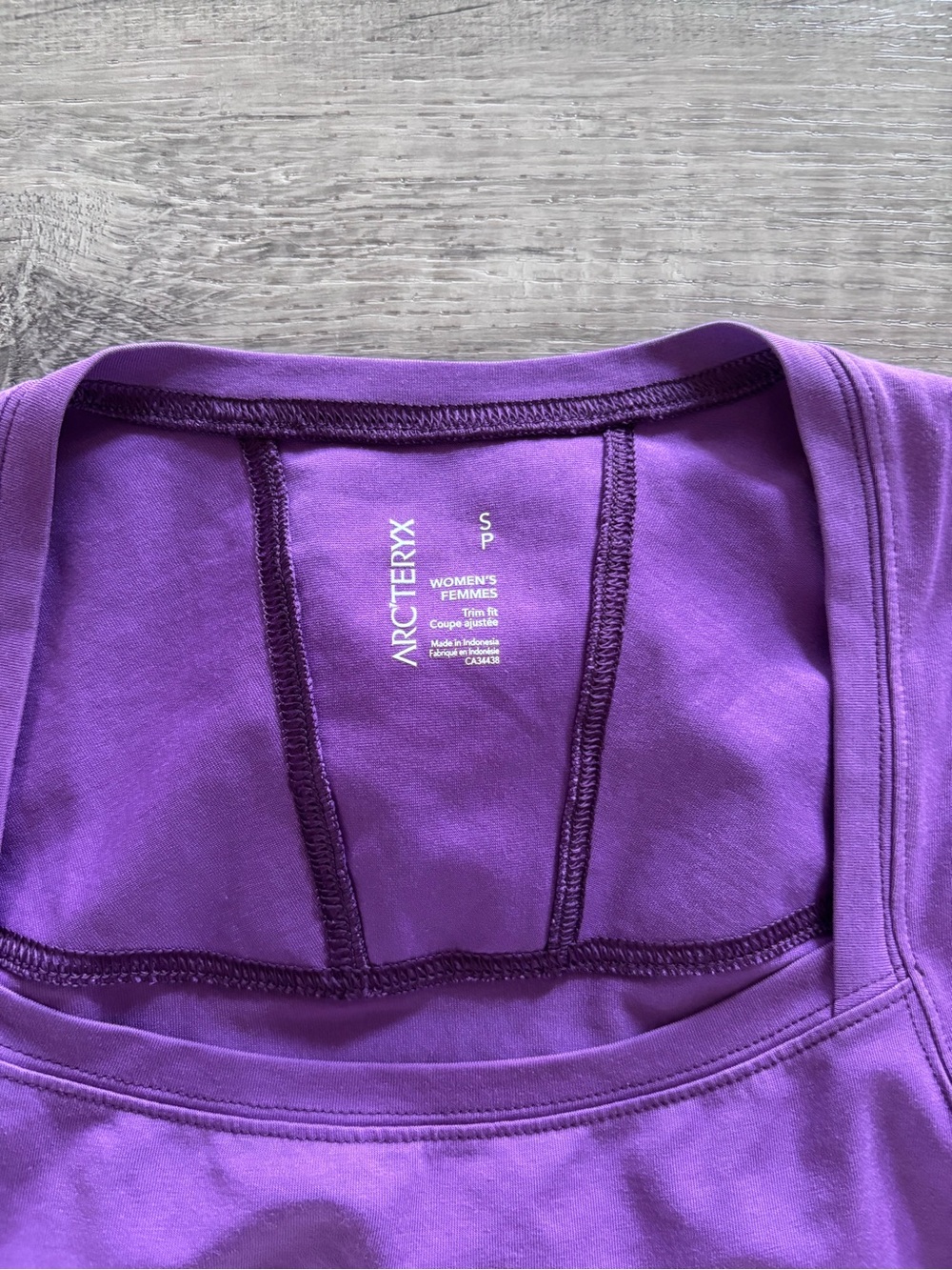 Arc'teryx Women's Purple Tank Top - Sleeveless Active Tee - Picture 2 of 2
